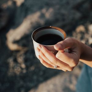 Preview wallpaper mug, hand, fingers, coffee, drink