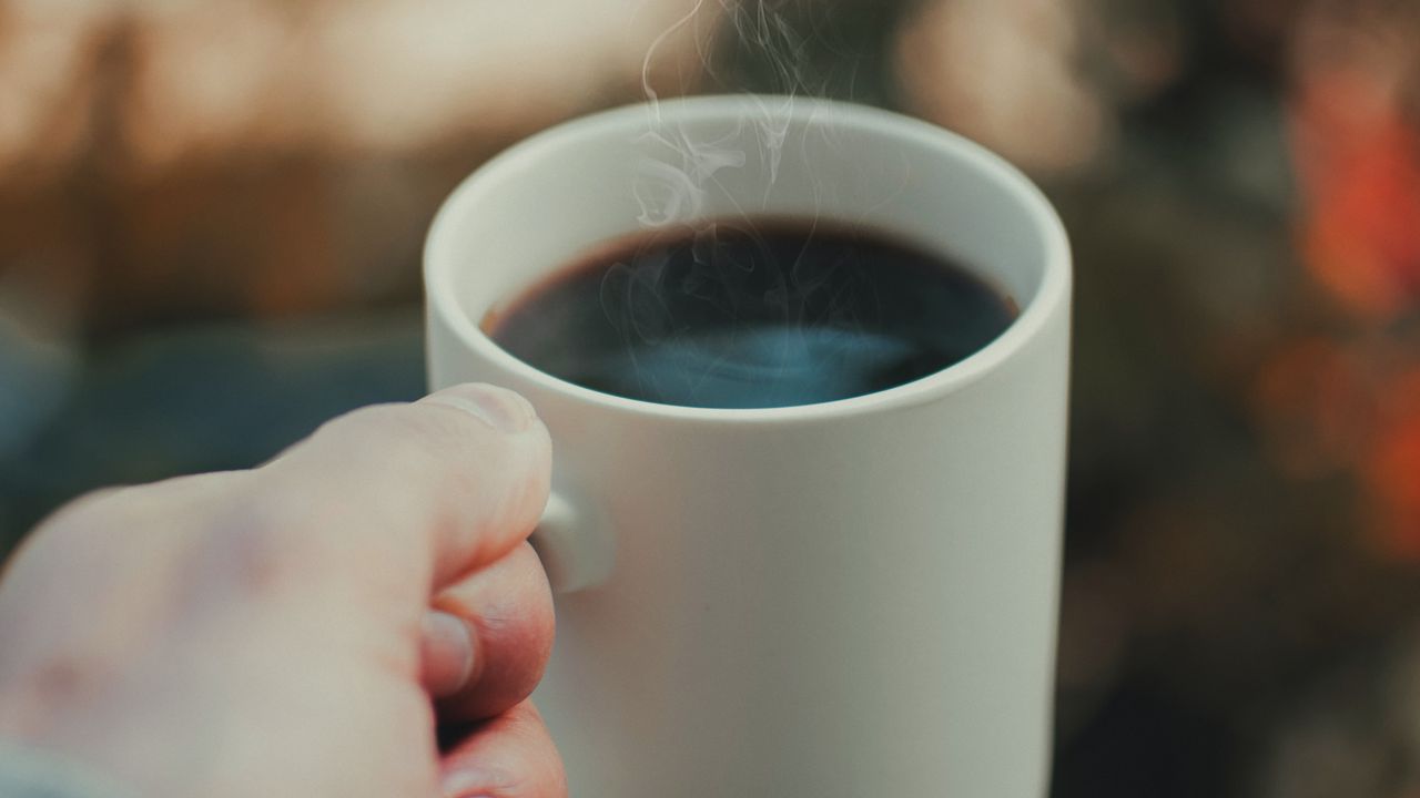 Wallpaper mug, hand, tea, steam