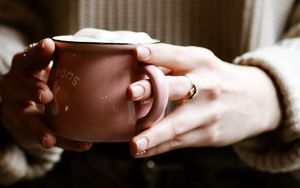 Preview wallpaper mug, hands, fingers, coffee, drink