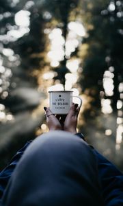 Preview wallpaper mug, hands, inscription, blur