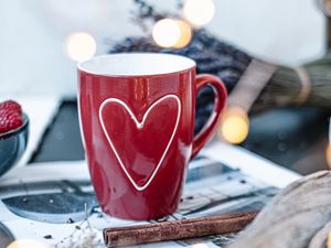 Preview wallpaper mug, heart, love, red