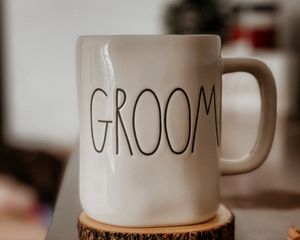 Preview wallpaper mug, inscription, groom, word