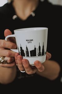 Preview wallpaper mug, inscription, hand, fingers