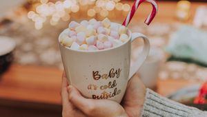 Preview wallpaper mug, inscription, marshmallows, candy cane, hands