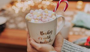 Preview wallpaper mug, inscription, marshmallows, candy cane, hands