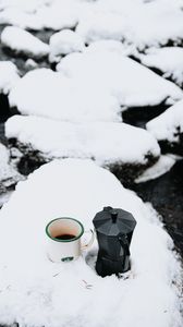 Preview wallpaper mug, kettle, tea, snow, winter