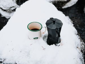 Preview wallpaper mug, kettle, tea, snow, winter