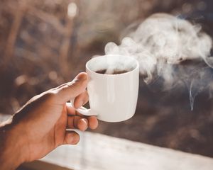 Preview wallpaper mug, steam, hand