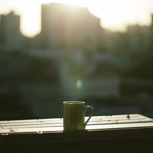 Preview wallpaper mug, sunlight, blur, mood