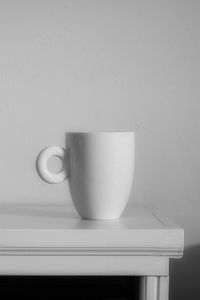 Preview wallpaper mug, table, interior, white