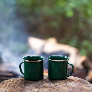 Preview wallpaper mugs, metal, green