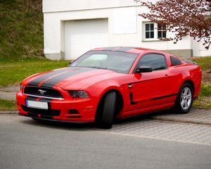 Preview wallpaper mustang, car, muscle car, red