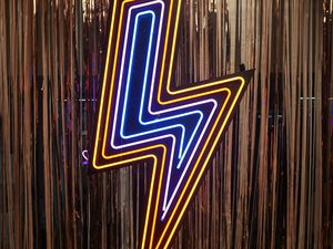 Preview wallpaper neon, lightning, sign, glow, light