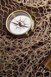 Preview wallpaper net, magnifying glass, compass, string, paper