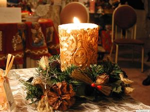 Preview wallpaper new year, christmas, candle, fire, table, cosiness