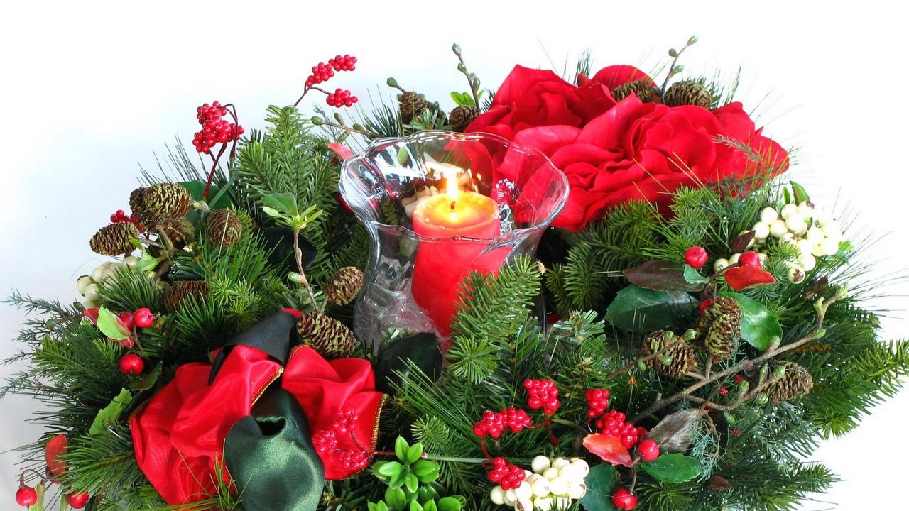 Wallpaper new year, christmas, holiday, wreath, needles, candle, buds