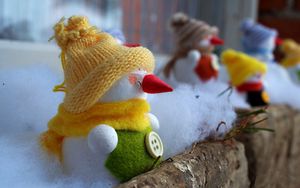 Preview wallpaper new year, christmas, holiday, snowmen, wool, balcony