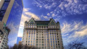 Preview wallpaper new york, building, clouds, sky, trees