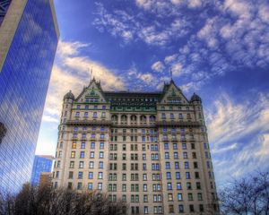 Preview wallpaper new york, building, clouds, sky, trees