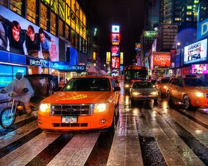 Preview wallpaper new york, night, taxi, pedestrian crossing