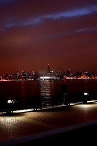 Preview wallpaper new york, river, buildings, night