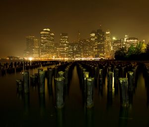 Preview wallpaper new york, river, buildings, night