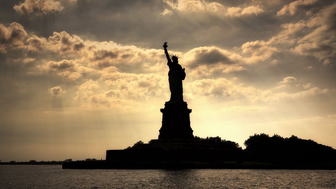 Wallpaper new york, statue of liberty, river, evening