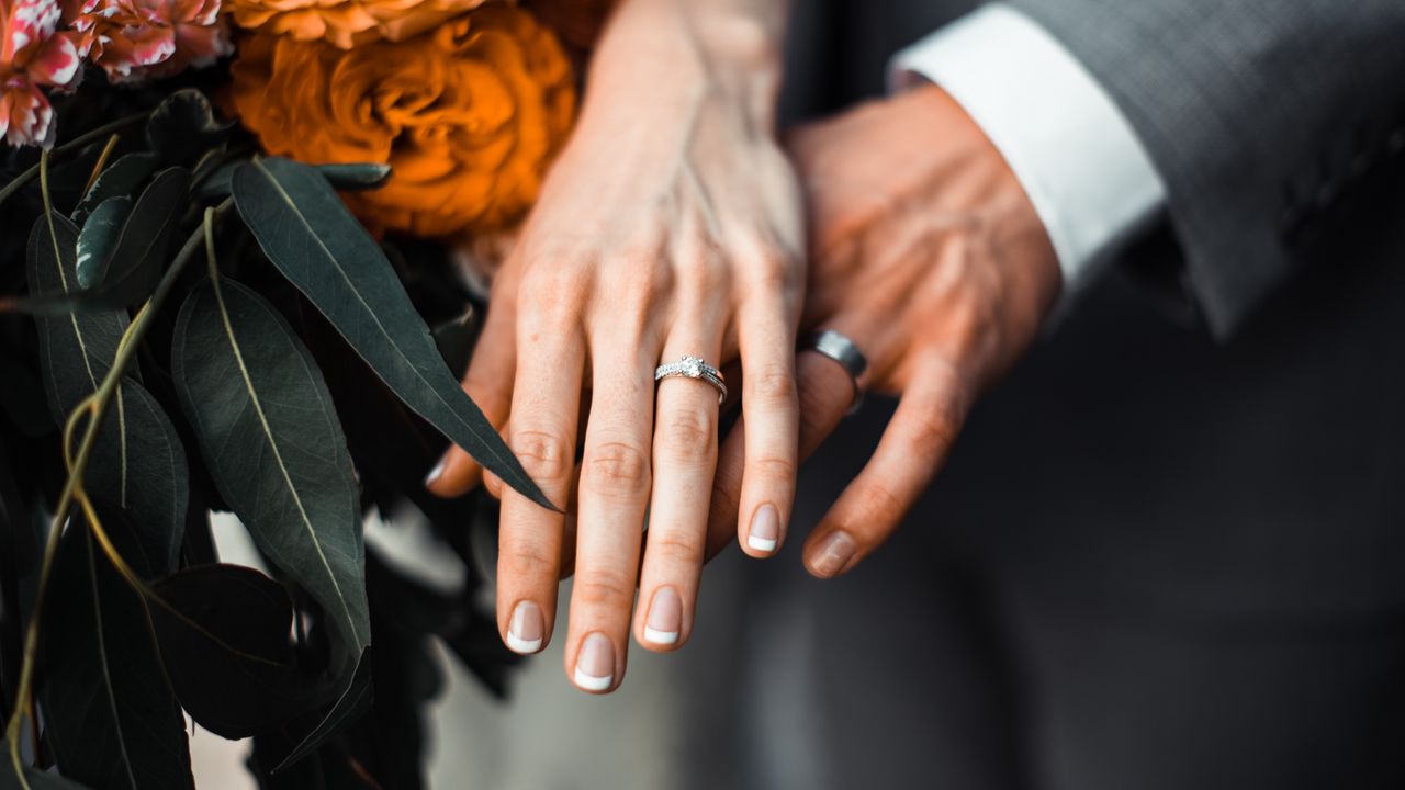 Wallpaper newlyweds, hands, rings, love, couple
