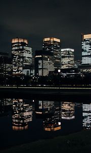 Preview wallpaper night city, building, reflection