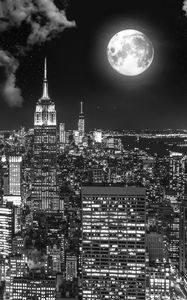 Preview wallpaper night city, bw, full moon, new york, usa