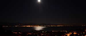 Preview wallpaper night city, city lights, lake geneva