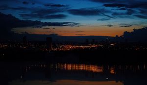 Preview wallpaper night city, city lights, reflection, horizon, night