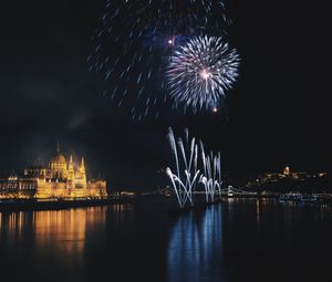 Preview wallpaper night city, fireworks, night, budapest, hungary