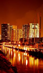 Preview wallpaper night city, glow, reflection