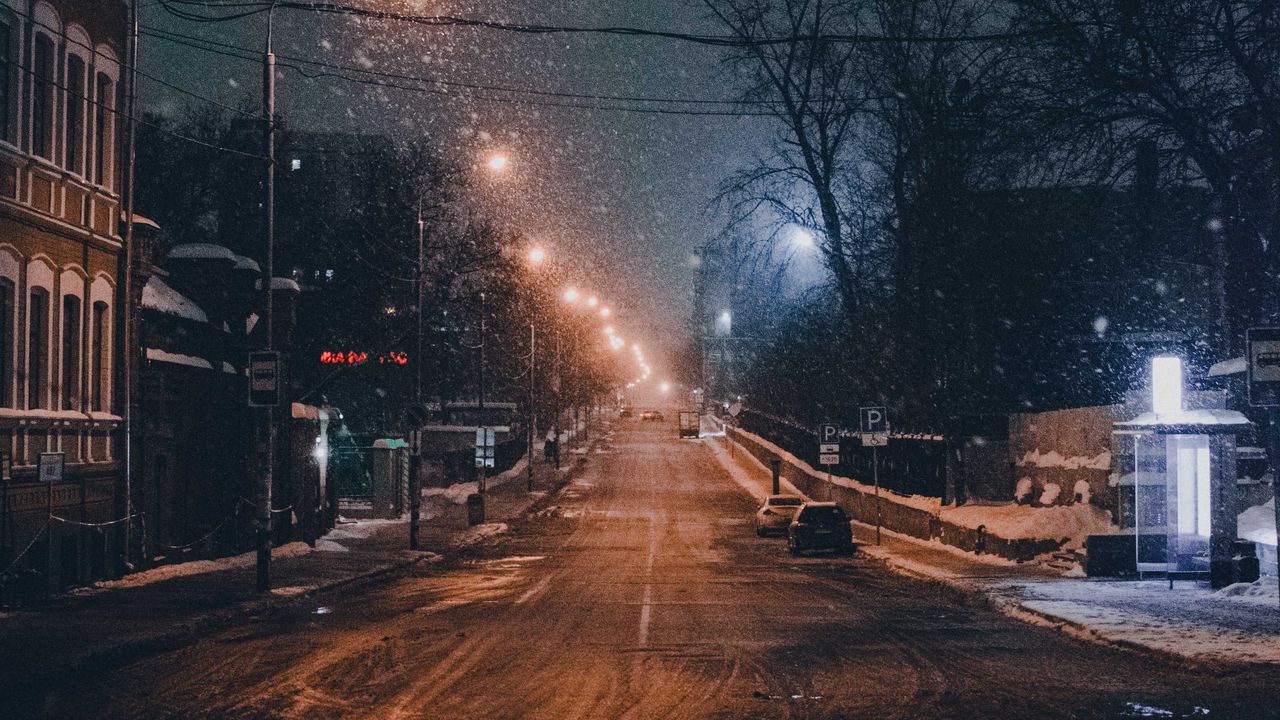 Wallpaper night city, road, snowfall, winter, twilight