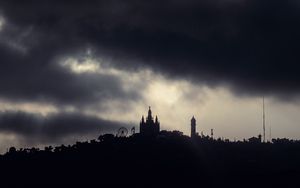 Preview wallpaper night, clouds, overcast, buildings, gaudi house, barcelona, spain