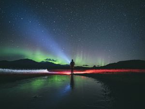 Preview wallpaper night, northern lights, silhouette, dark, starry sky