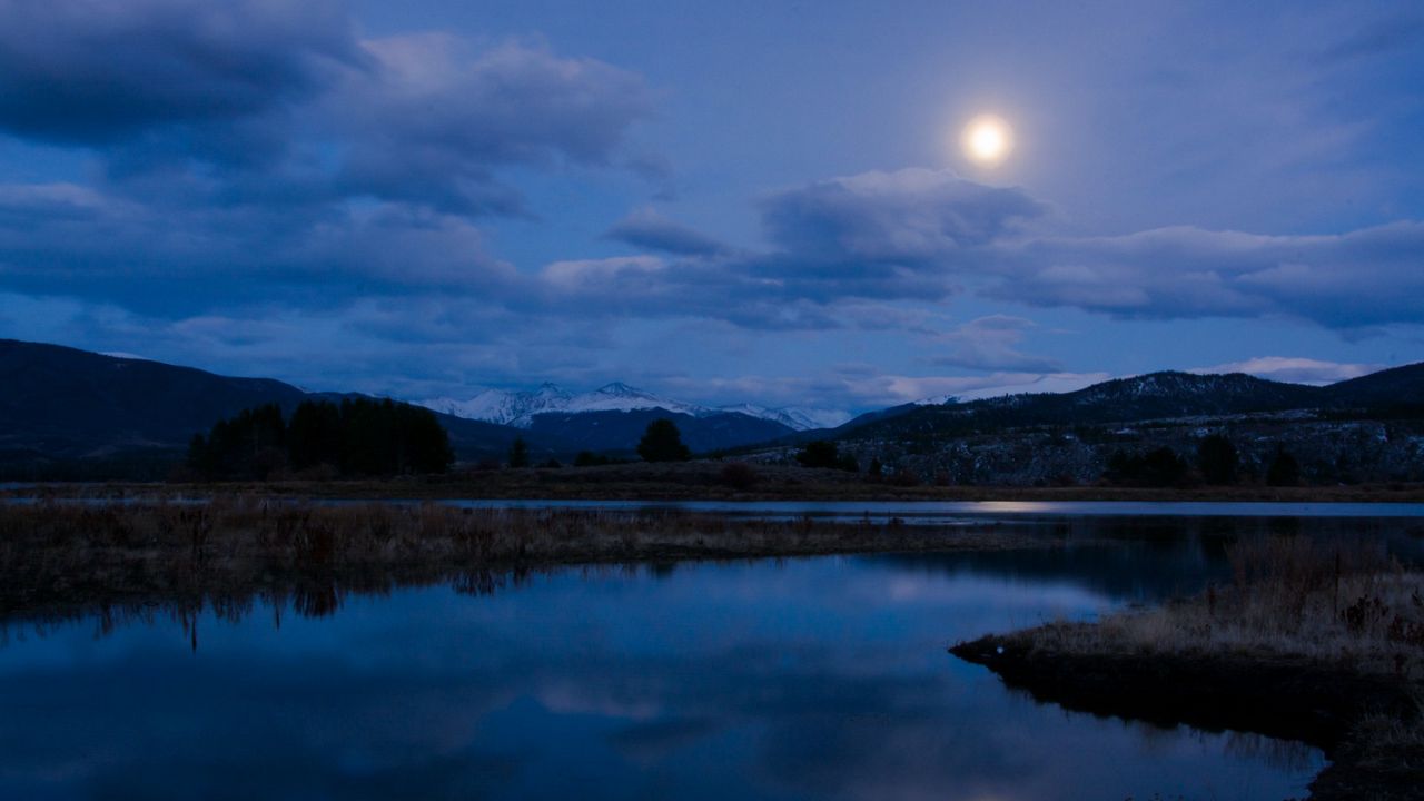 Wallpaper night, river, lake, mountains, sky