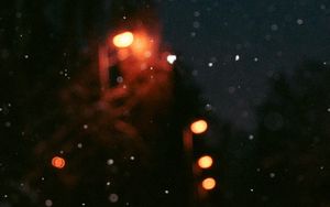 Preview wallpaper night, snow, glare, blur, bokeh