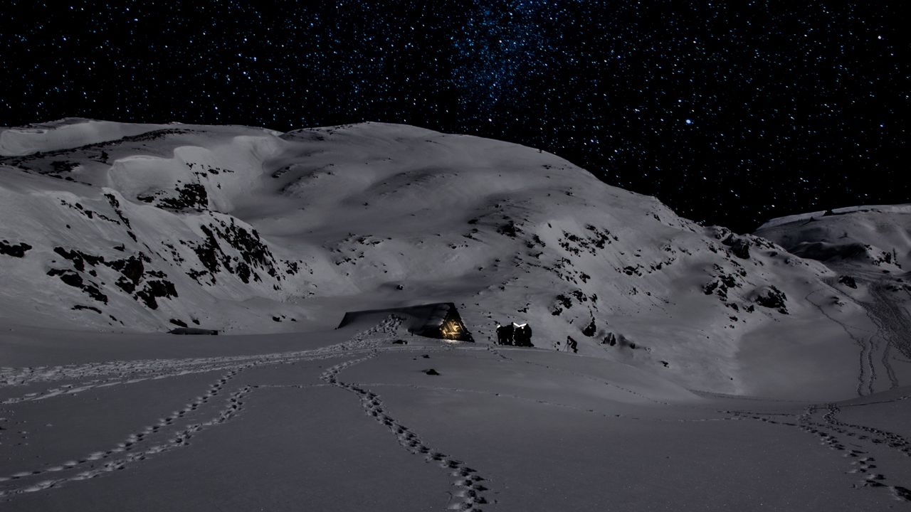 Wallpaper night, snow, mountains, footprints, winter