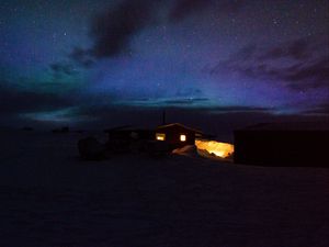 Preview wallpaper night, starry sky, house, light