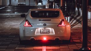 Preview wallpaper nissan 350z, nissan, sports car, rear view