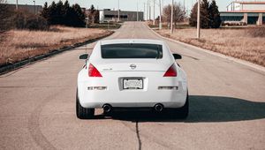 Preview wallpaper nissan 350z, nissan, sports car, rear view, white