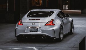 Preview wallpaper nissan 350z, nissan, sportscar, car, rear view, gray