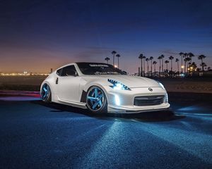 Preview wallpaper nissan, 370z, avant, white, side view