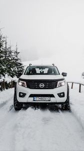 Preview wallpaper nissan, car, suv, white, front view, snow