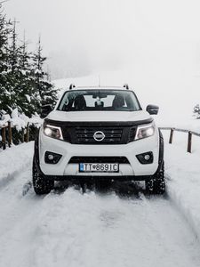 Preview wallpaper nissan, car, suv, white, front view, snow