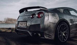 Preview wallpaper nissan gt-r, nissan, car, silver, road, side view