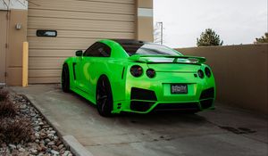 Preview wallpaper nissan gtr, nissan, car, sports car, green, rear view