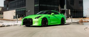 Preview wallpaper nissan gt-r, nissan, car, green, parking